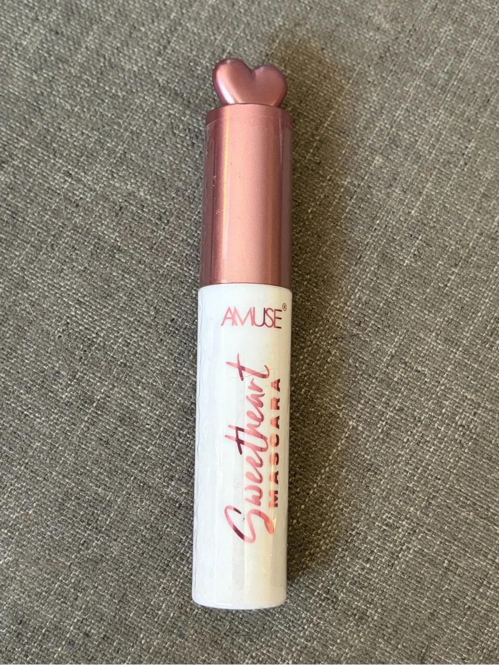Amuse Sweetheart Mascara Black 0.14 oz Heart Cap Cruelty